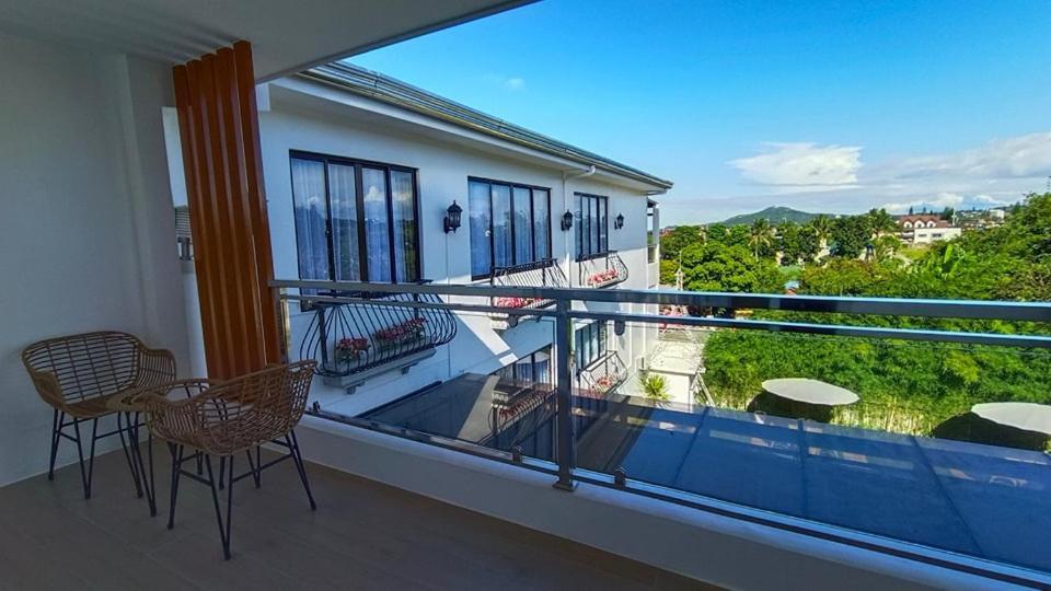 Casa La Silvinas Hotel & Event Resort Tagaytay City Exterior photo
